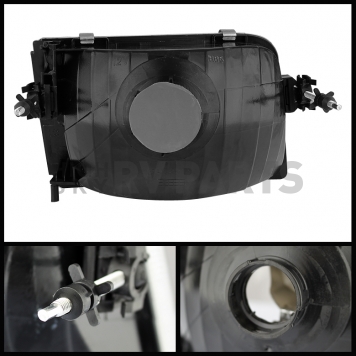 Xtune Headlight Assembly 5073884-1