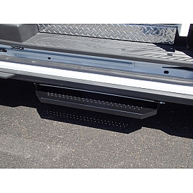 Havis Inc. Van Access Step 300 Pound Capacity Powder Coated Steel - PT-A-203