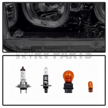 Xtune Headlight Assembly 9032332-4