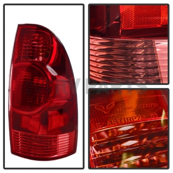 Xtune Tail Light Assembly 9029912-1