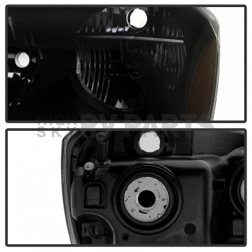 Xtune Headlight Assembly 9033414-3