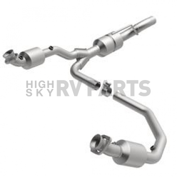 Magnaflow Catalytic Converter - 458003