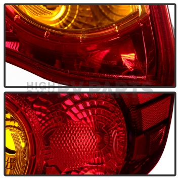 Xtune Tail Light Assembly 9032097-3