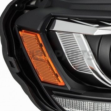 AlphRex USA Headlight Assembly Set Of 2 - 880122-1