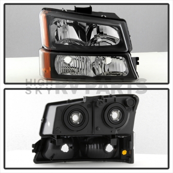 Xtune Headlight Assembly 5069801-1