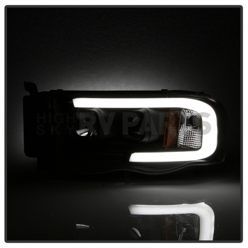 Spyder Automotive Headlight Assembly 5084606-2