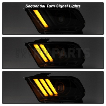 Spyder Automotive Headlight Assembly 5085429-2
