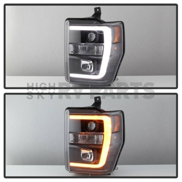 Spyder Automotive Headlight Assembly 5086228-3