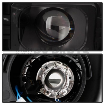 Spyder Automotive Headlight Assembly 5086600-2