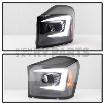 Spyder Automotive Headlight Assembly 5086600-4