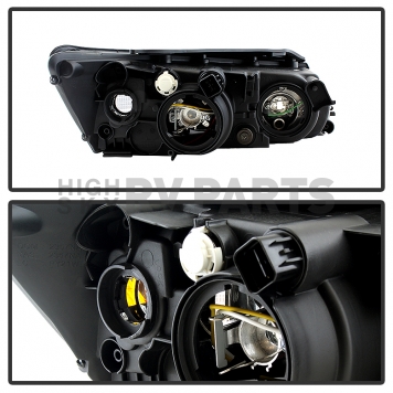 Xtune Headlight Assembly 9029677-2
