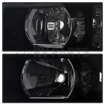 Xtune Headlight Assembly 9030260-2