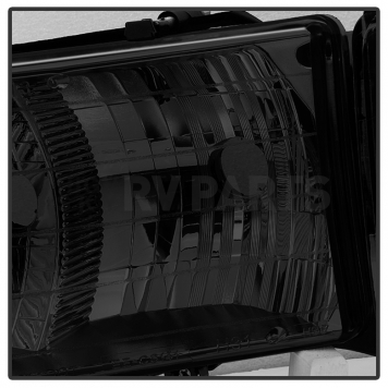Xtune Headlight Assembly 9032172-2