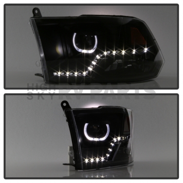 Xtune Headlight Assembly 9036729-7