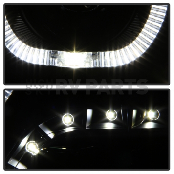 Xtune Headlight Assembly 9036736-6