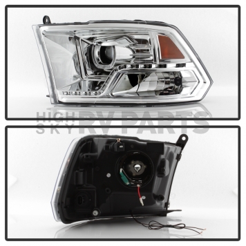 Xtune Headlight Assembly 9036743-1