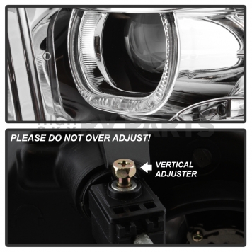 Xtune Headlight Assembly 9036743-2