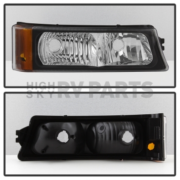 Xtune Headlight Assembly 9036774-2