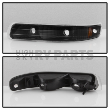 Xtune Headlight Assembly 9036781-2