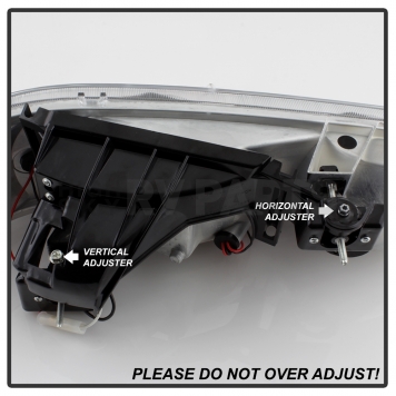 Xtune Headlight Assembly 9036781-8
