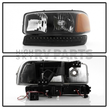 Xtune Headlight Assembly 9037399-1