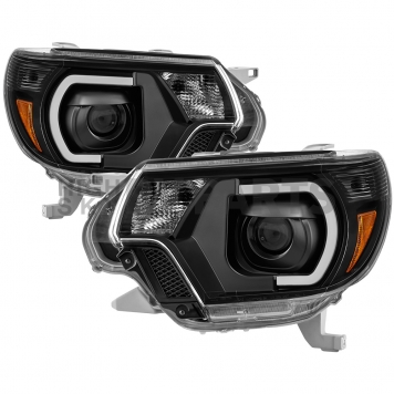 Xtune Headlight Assembly 9037542