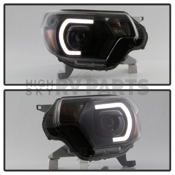 Xtune Headlight Assembly 9037542-7