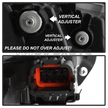 Xtune Headlight Assembly 9039331-4