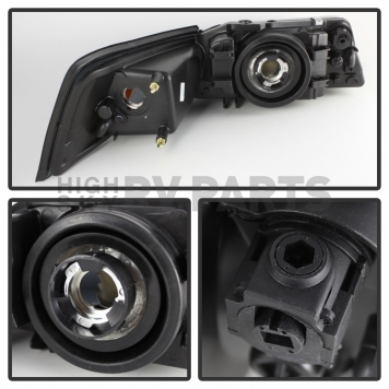 Xtune Headlight Assembly 5042835-2