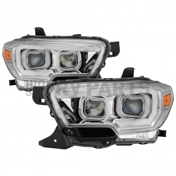 Xtune Headlight Assembly 9043017