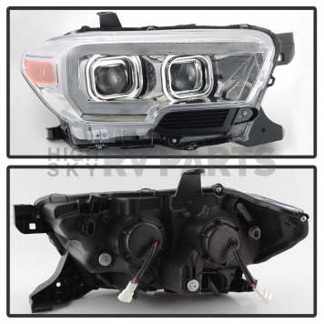 Xtune Headlight Assembly 9043017-1