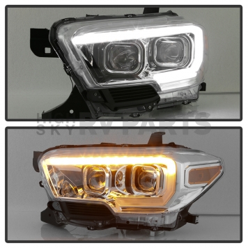 Xtune Headlight Assembly 9043017-3
