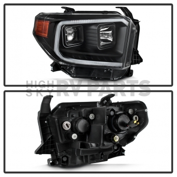 Xtune Headlight Assembly 9043024-1