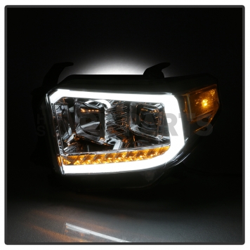 Xtune Headlight Assembly 9043048-2