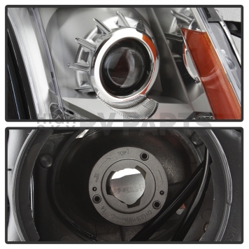 Xtune Headlight Assembly 9938900-2