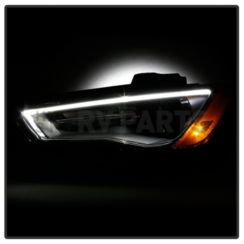 Xtune Headlight Assembly 9946455-4