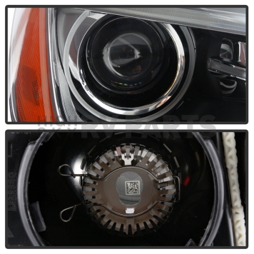 Xtune Headlight Assembly 9946462-2
