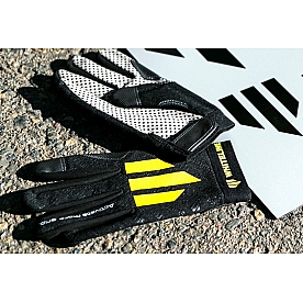 Whiteline Gloves KWM014