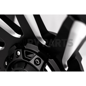 Grid Wheel GD05 - 20 x 9 Black With Natural Accents - GD0520090550F0010-4
