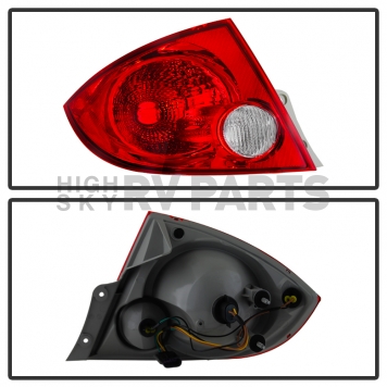 Xtune Tail Light Assembly 9030536-1