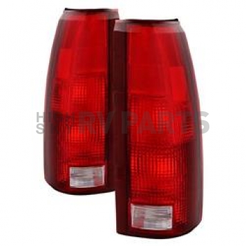 Xtune Tail Light Assembly 9040832