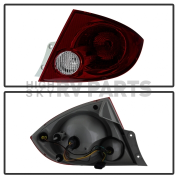 Xtune Tail Light Assembly 9030550-1