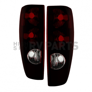 Xtune Tail Light Assembly 9033889