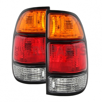 Xtune Tail Light Assembly 9028564