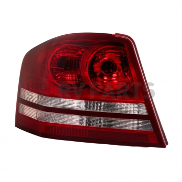 Xtune Tail Light Assembly 9033940