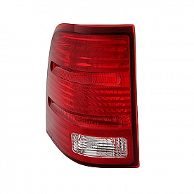 Xtune Tail Light Assembly 9028700