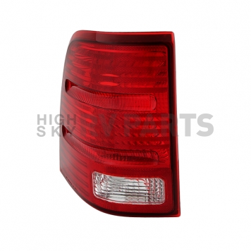 Xtune Tail Light Assembly 9028700