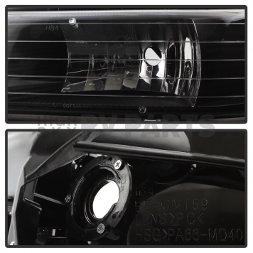 Xtune Headlight Assembly 5064240-3