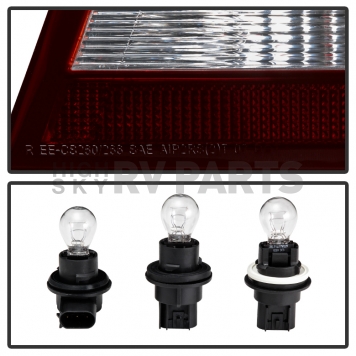 Xtune Tail Light Assembly 9033964-2