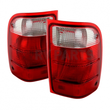 Xtune Tail Light Assembly 9028724